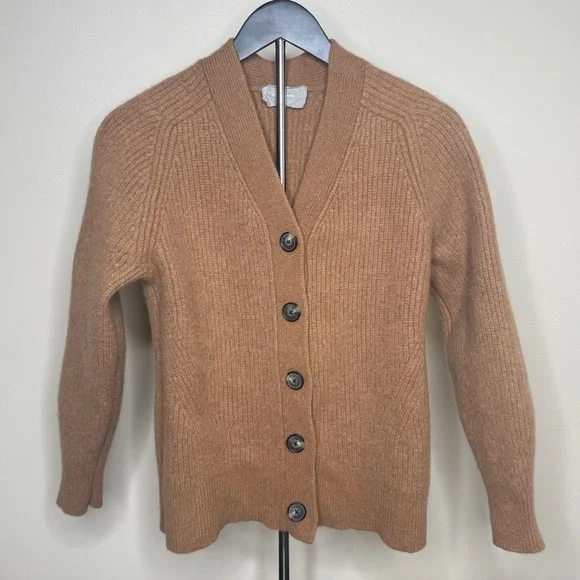 100% wool Everlane Women's Camel Cardigan Sweater - Picture 5 of 16